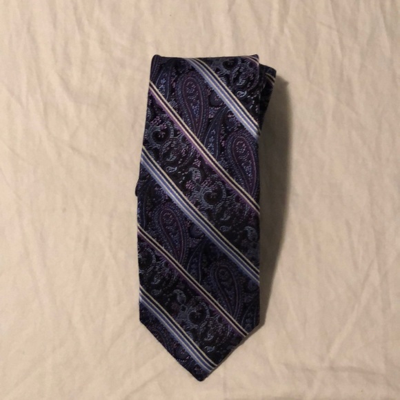 Beautifully Hand Made 100% Silk Tie - Picture 1 of 1